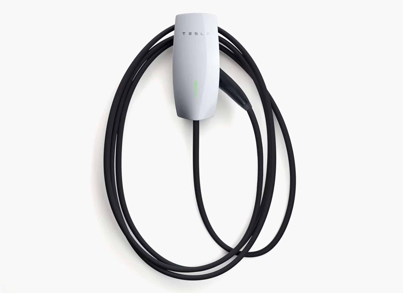 Tesla autó töltő